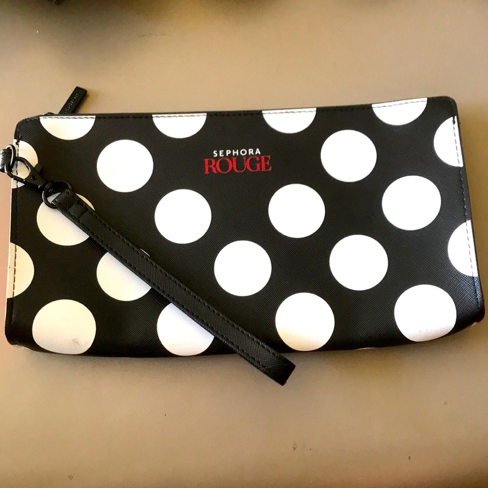 Sephora Rouge collector wristlet 2018